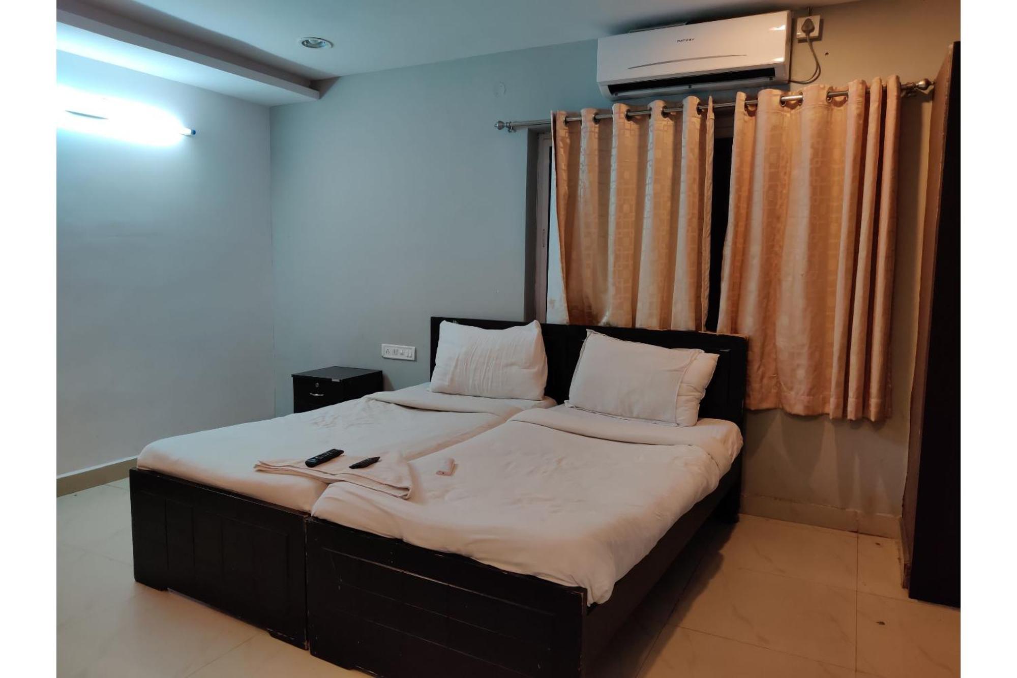 Collection O Jubilee Banjara Suites Hyderabad Esterno foto